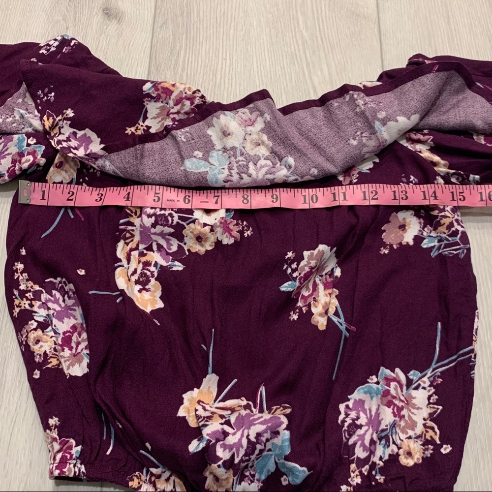 NWT ONE CLOTHING Off The Shoulder Ruffled Crop Top - Picture 8 of 8